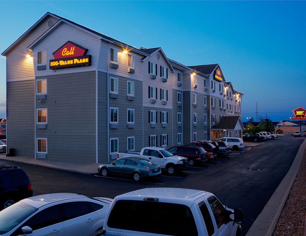 Woodspring Suites Topeka Bagian luar foto