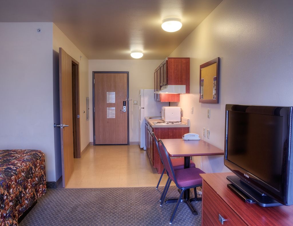 Woodspring Suites Topeka Ruang foto