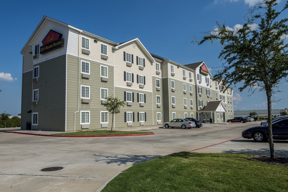 Woodspring Suites Topeka Bagian luar foto
