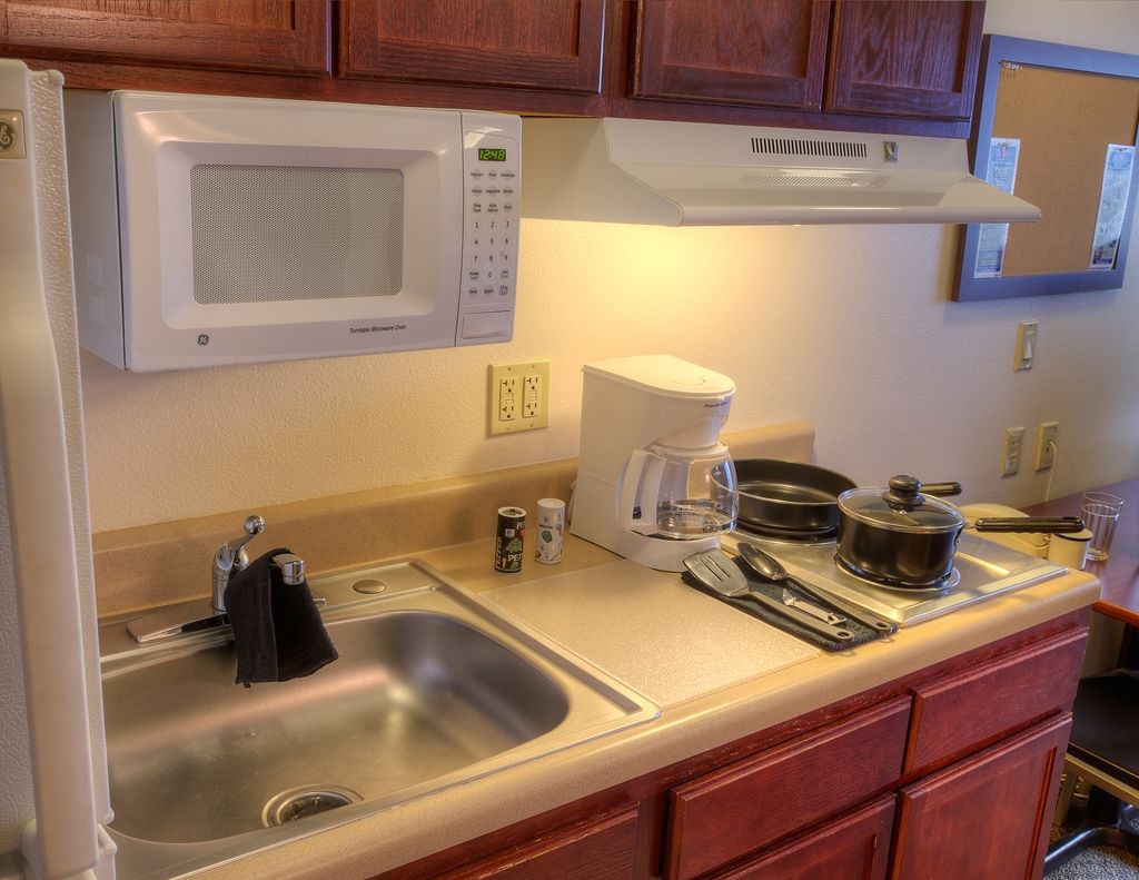 Woodspring Suites Topeka Ruang foto